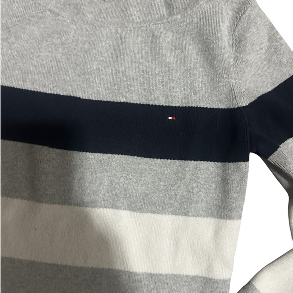 Tommy Hilfiger sweater, wide stripes. Semi boatneck neck, Sz small - Picture 5 of 6
